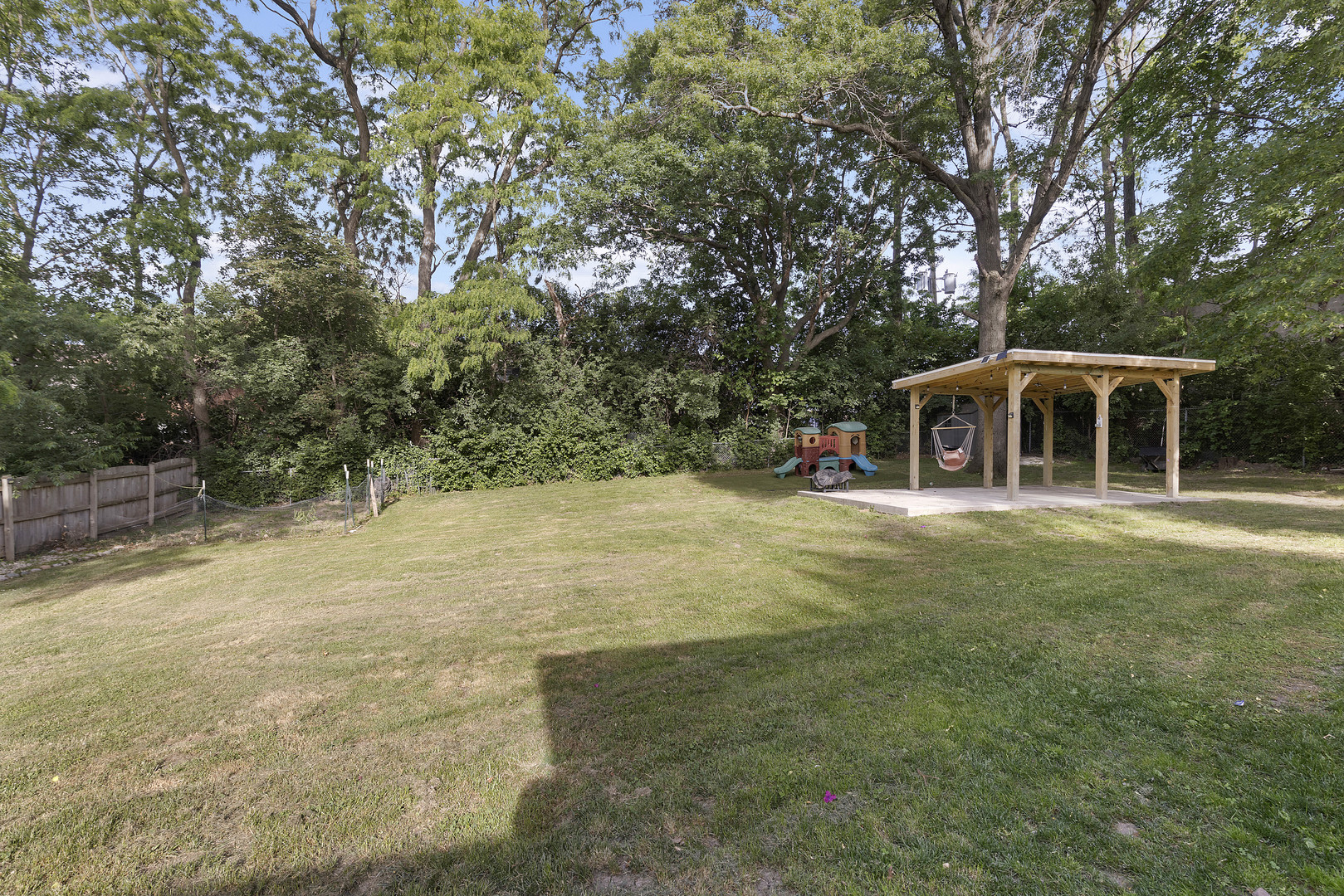 Gallery Image 14