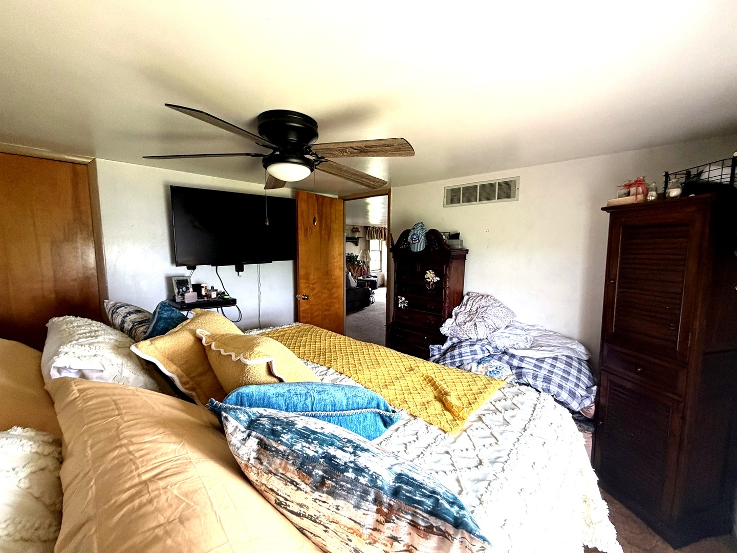 Gallery Image 17