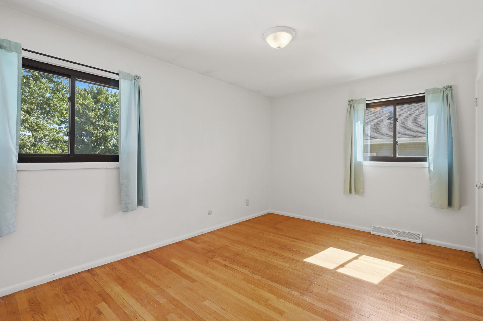 Gallery Image 19