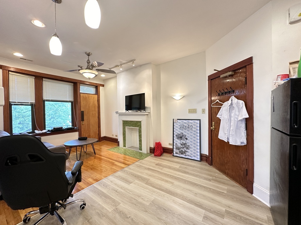 Gallery Image 8