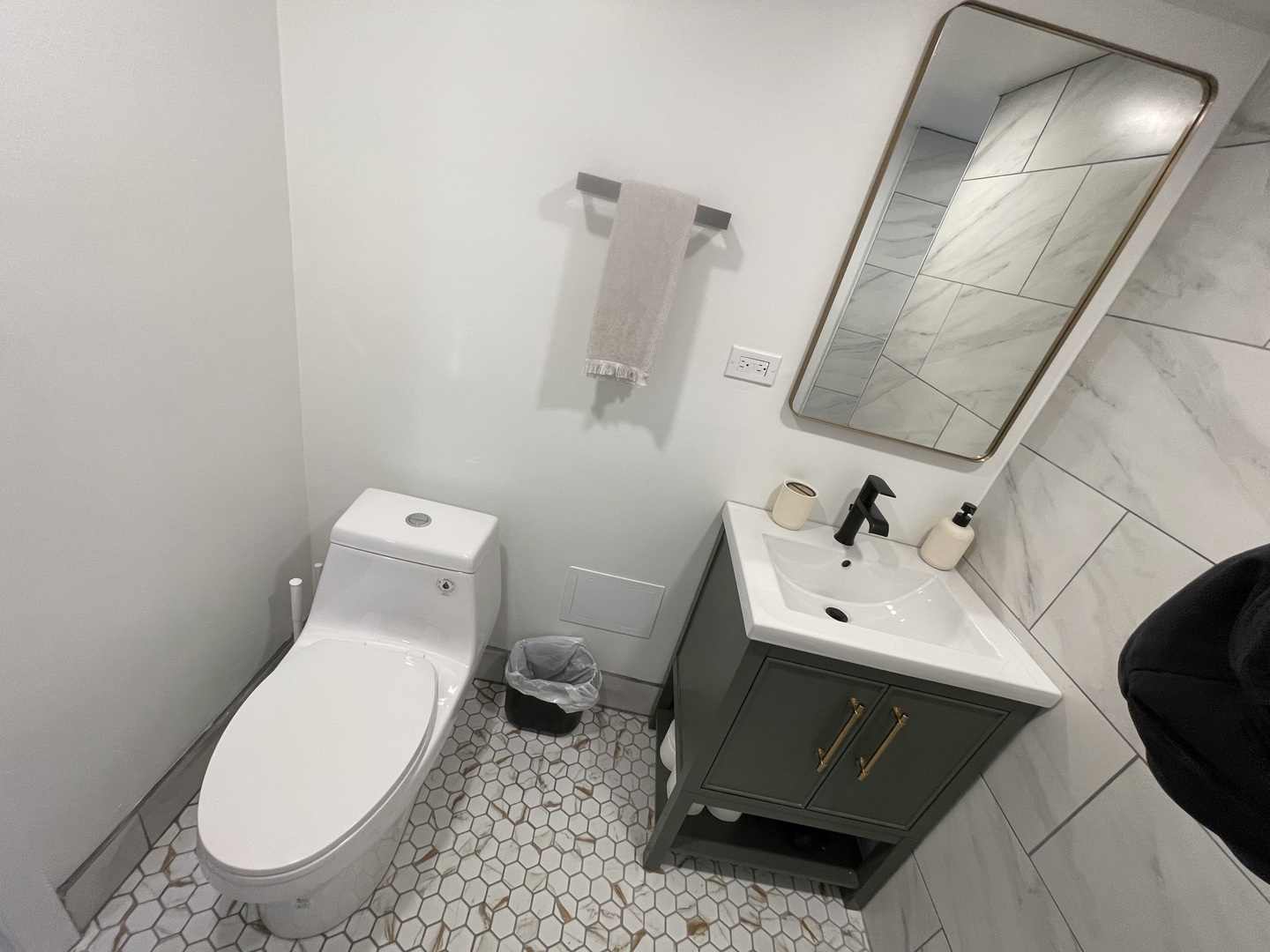 Gallery Image 15