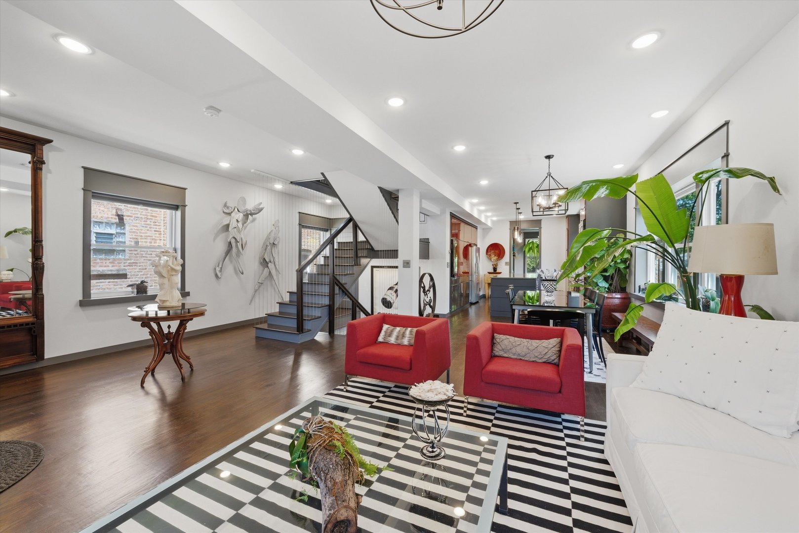 Gallery Image 9