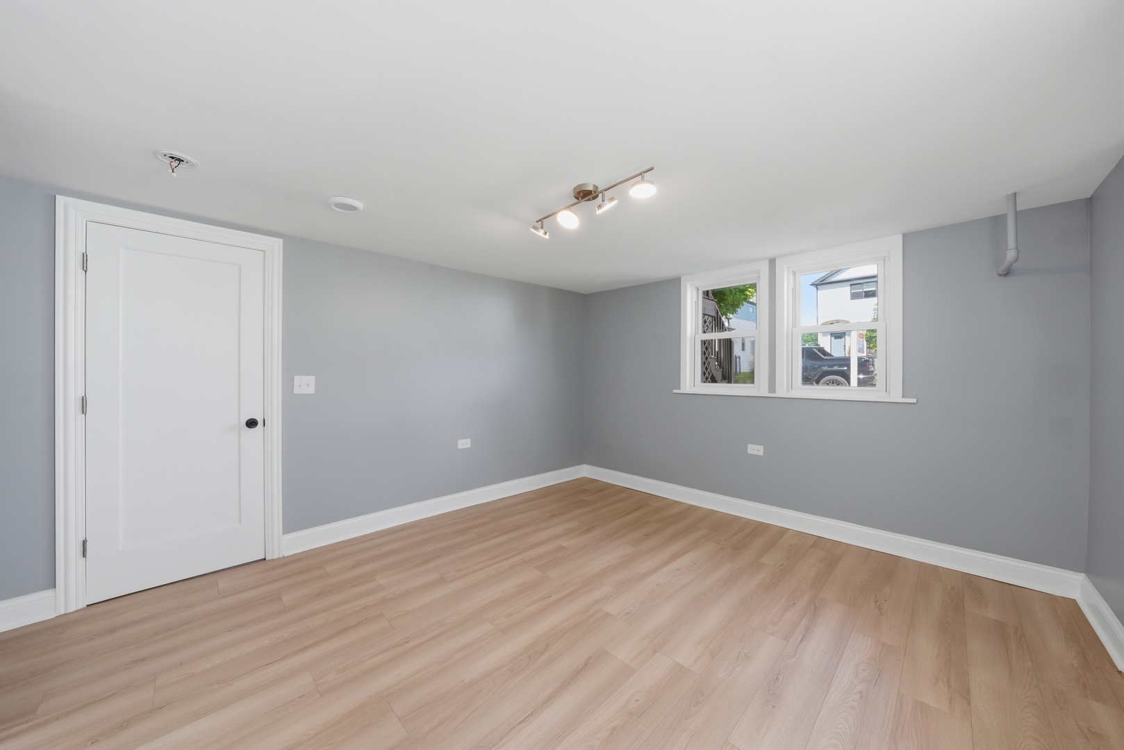 Gallery Image 35