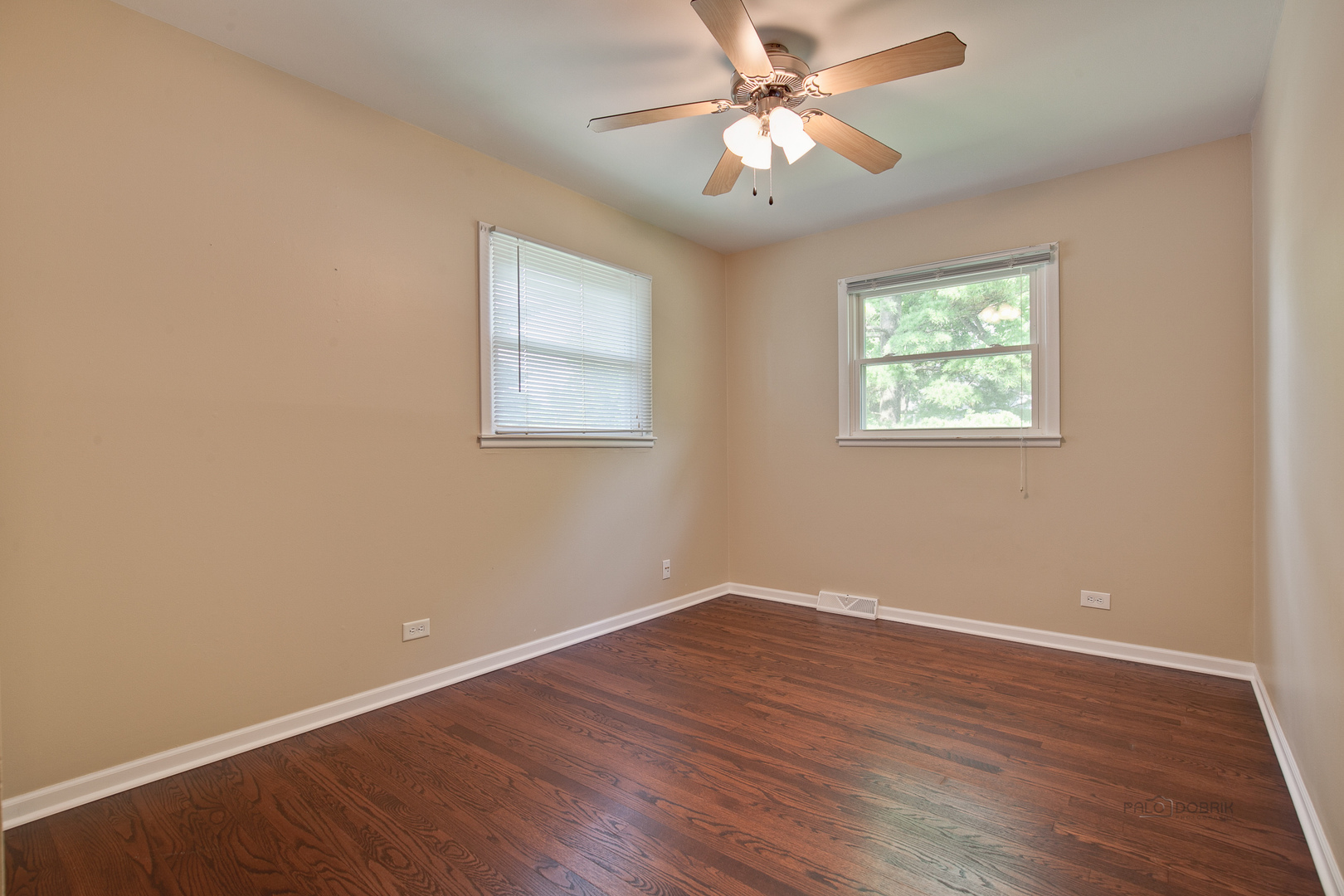 Gallery Image 18