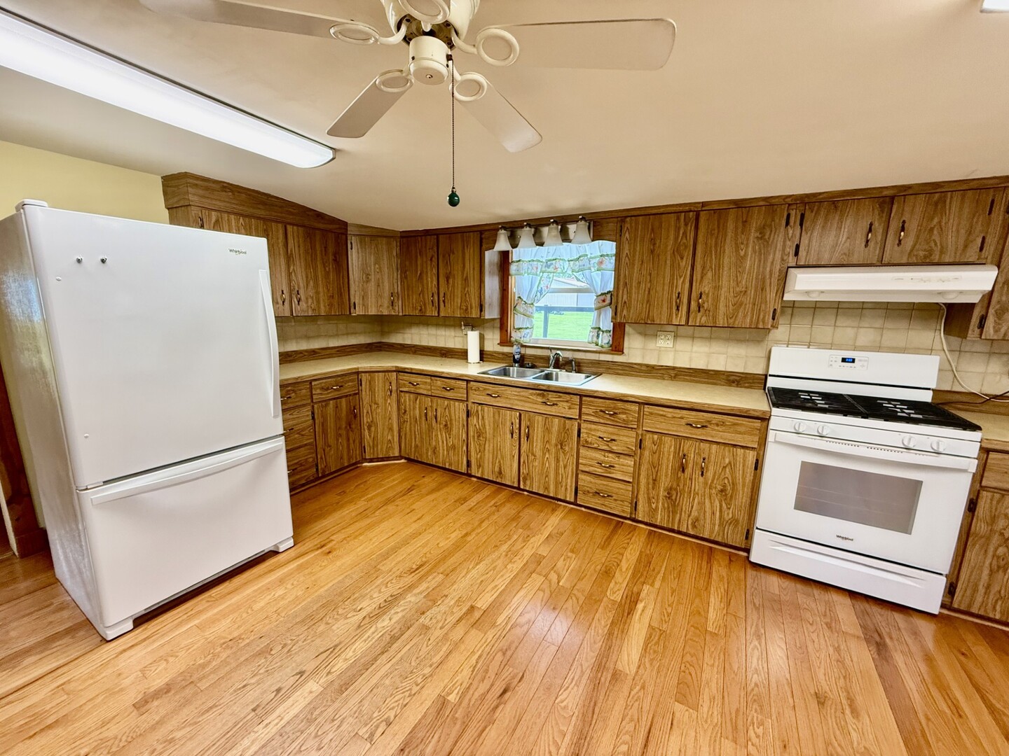 Gallery Image 12