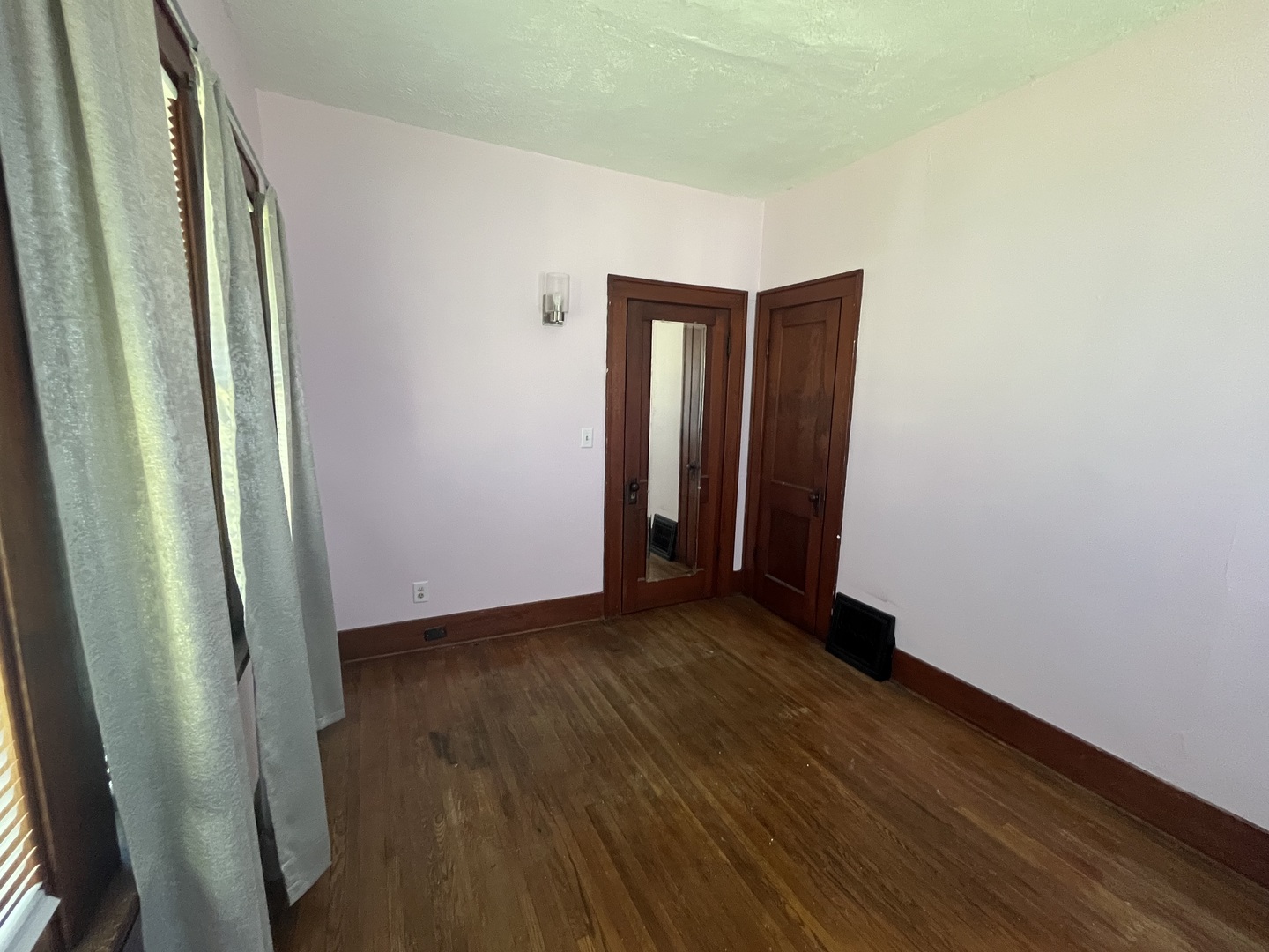Gallery Image 17