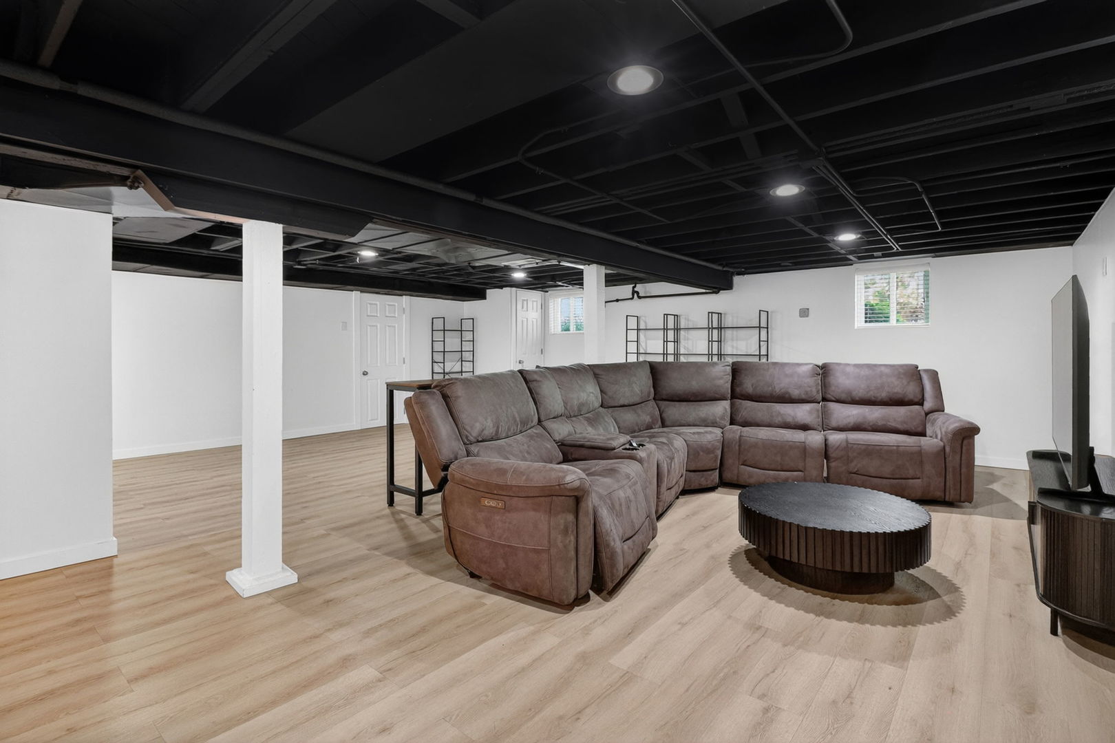 Gallery Image 18