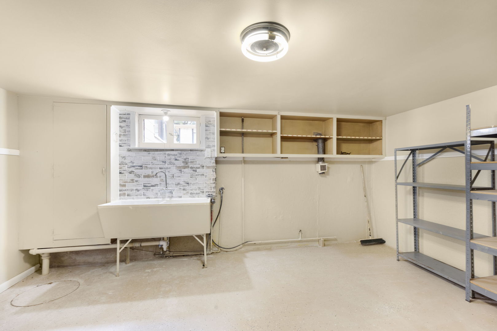 Gallery Image 14