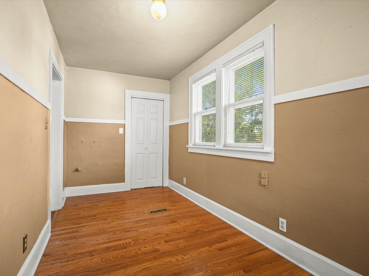 Gallery Image 34