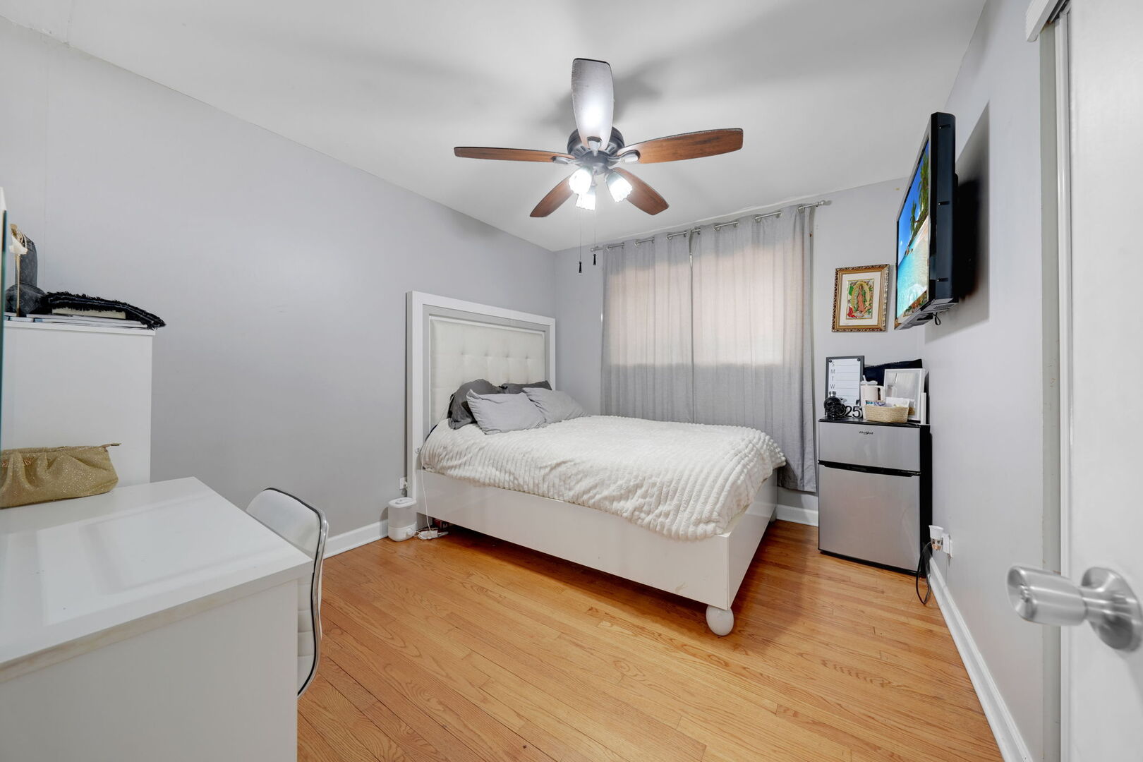 Gallery Image 6