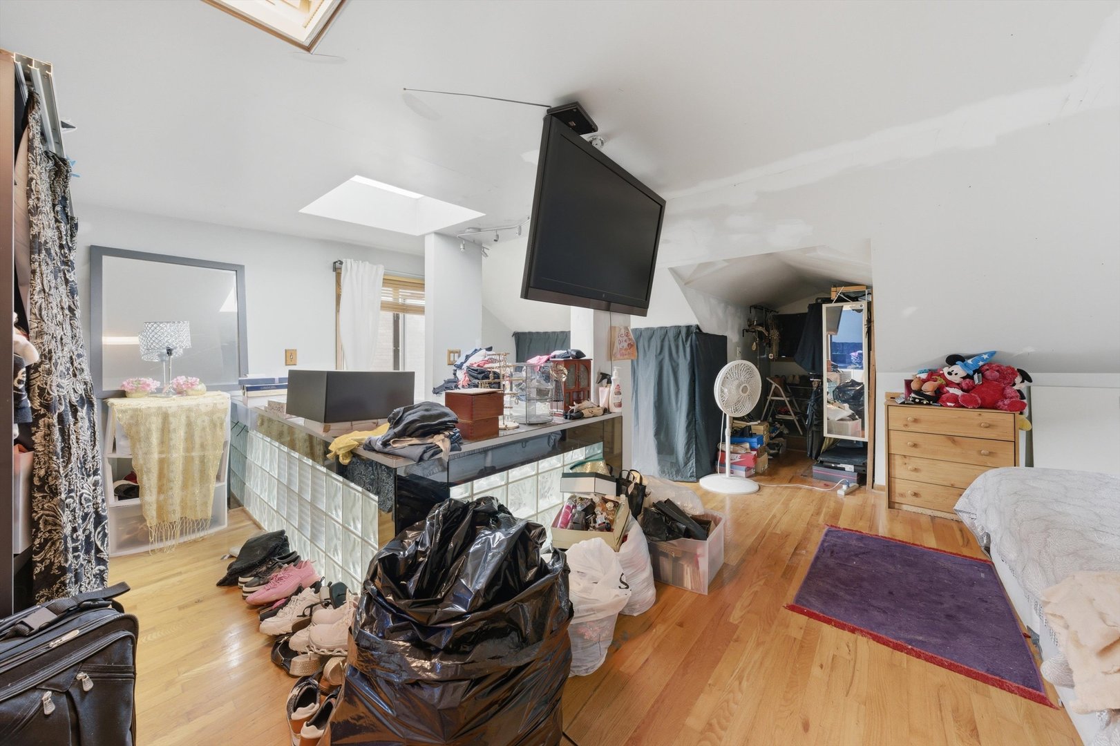 Gallery Image 13