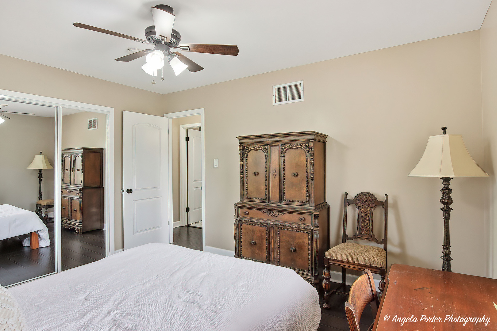 Gallery Image 12