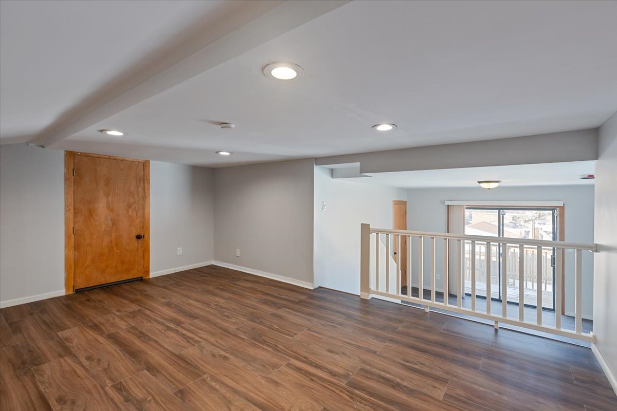Gallery Image 18