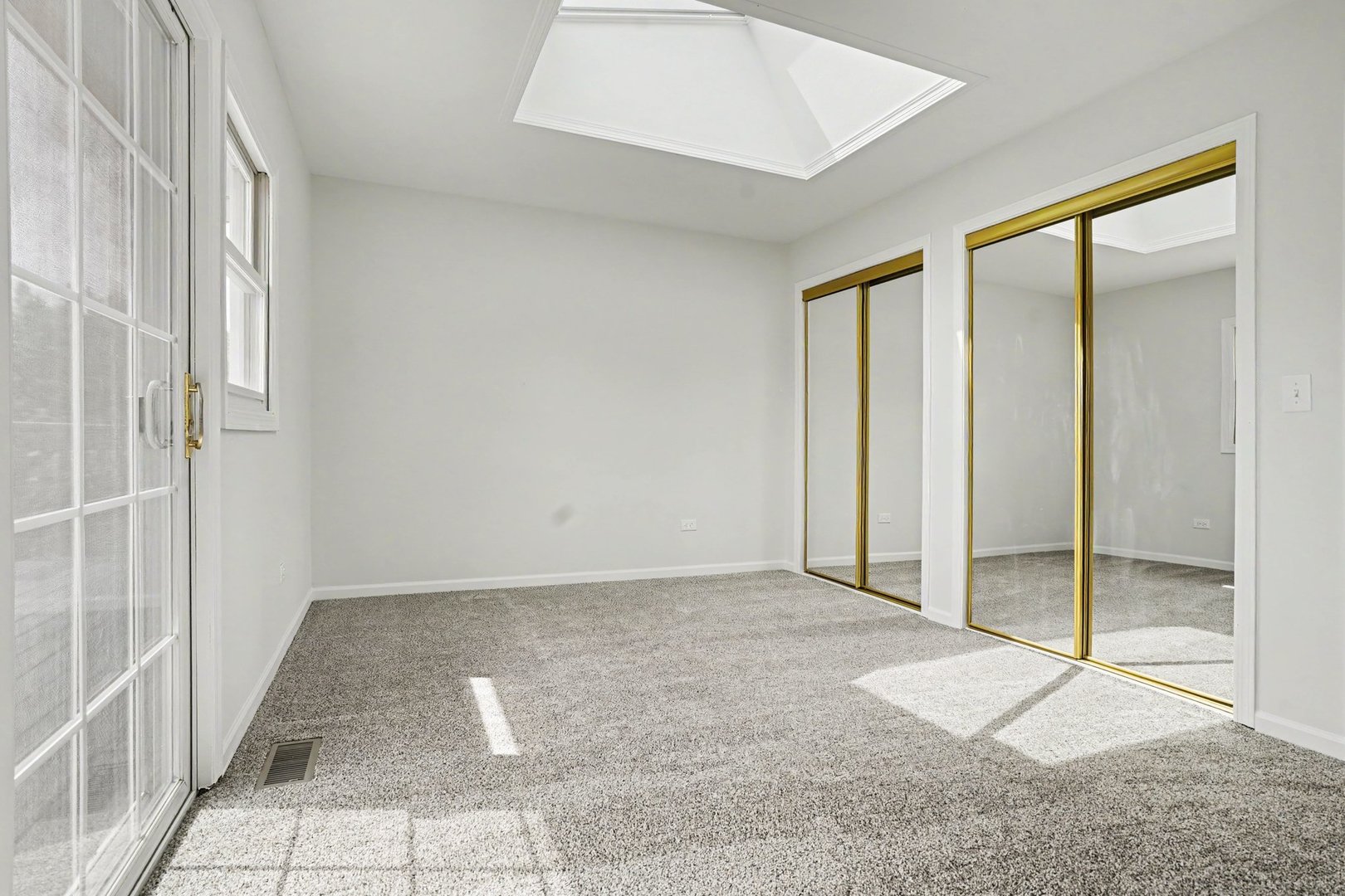 Gallery Image 12