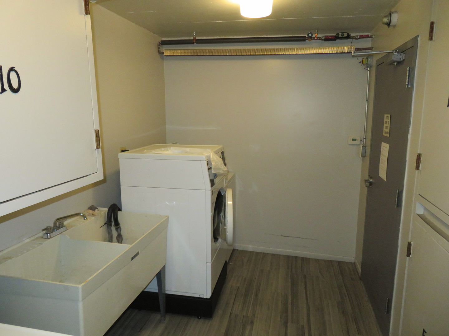 Gallery Image 17