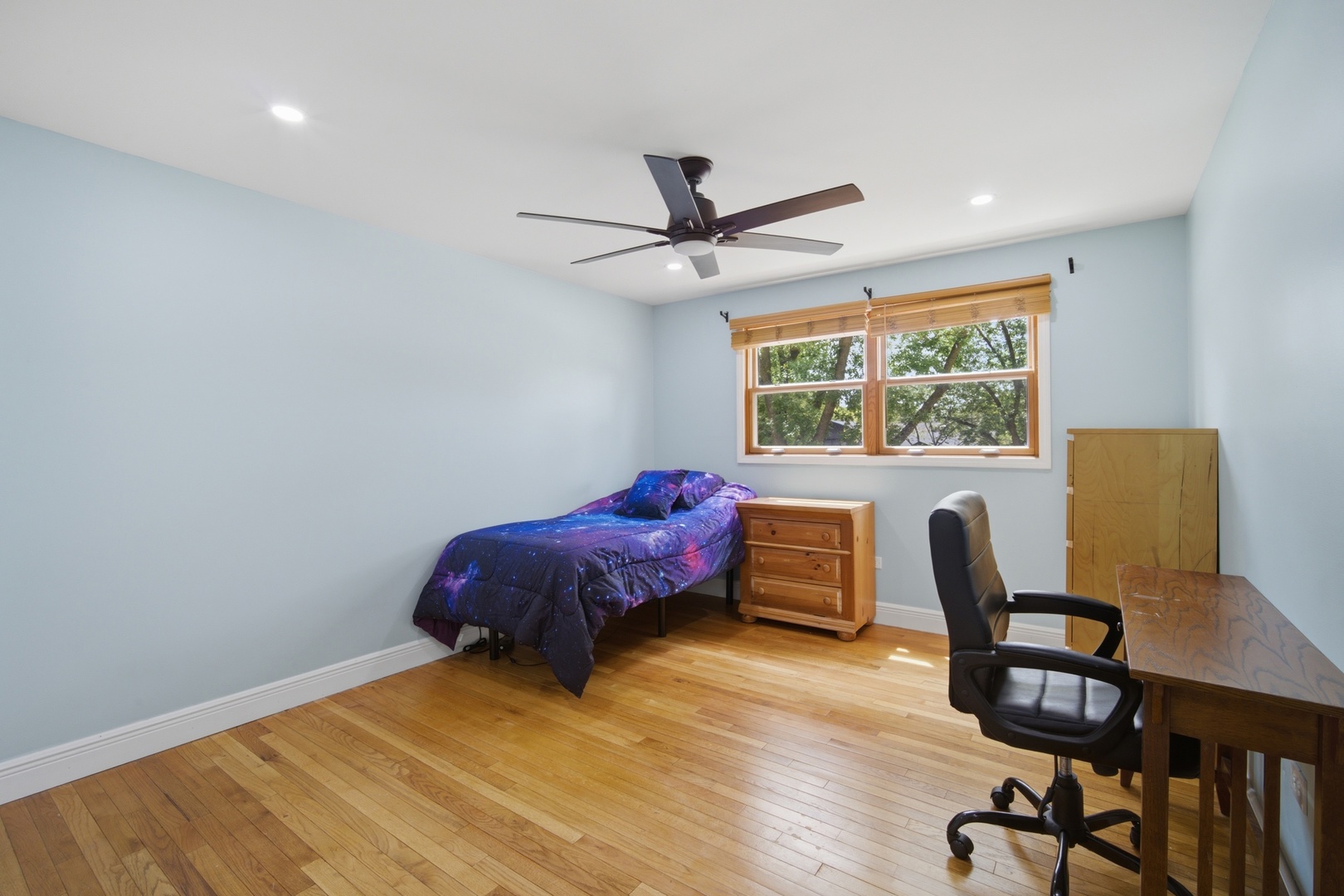 Gallery Image 13