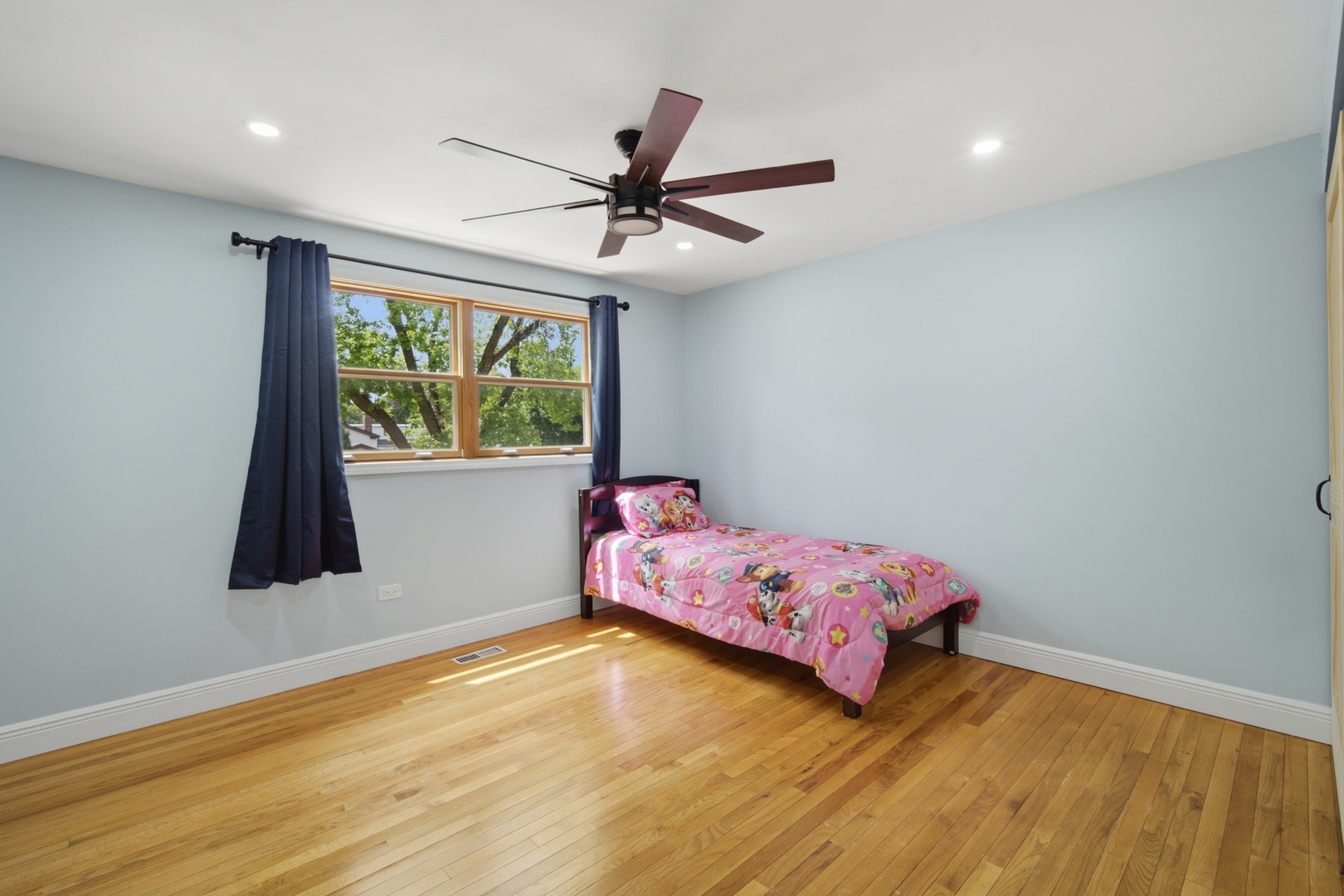 Gallery Image 12