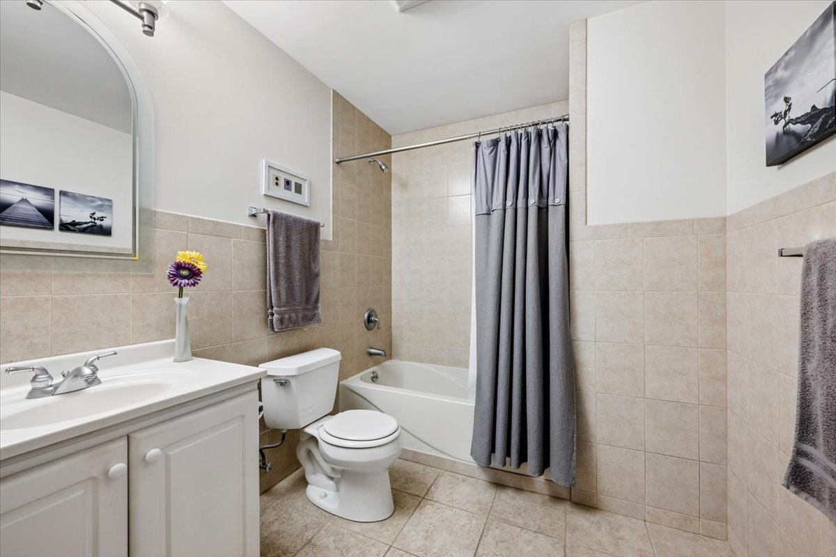 Gallery Image 18