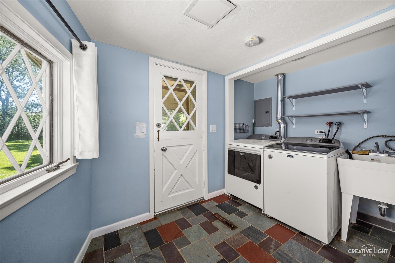 Gallery Image 13