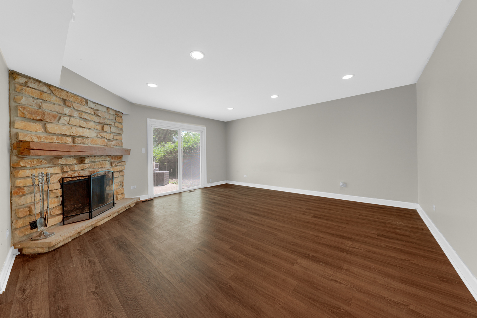 Gallery Image 13