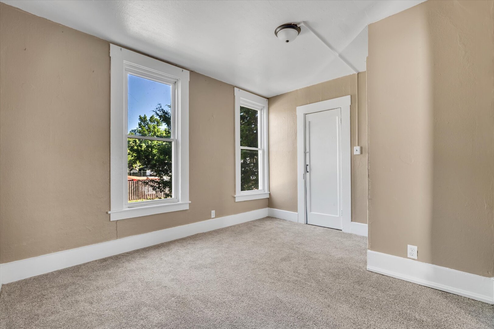 Gallery Image 19