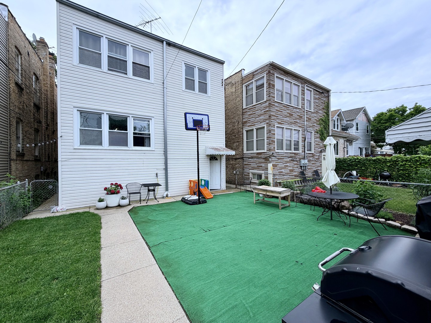 Gallery Image 10