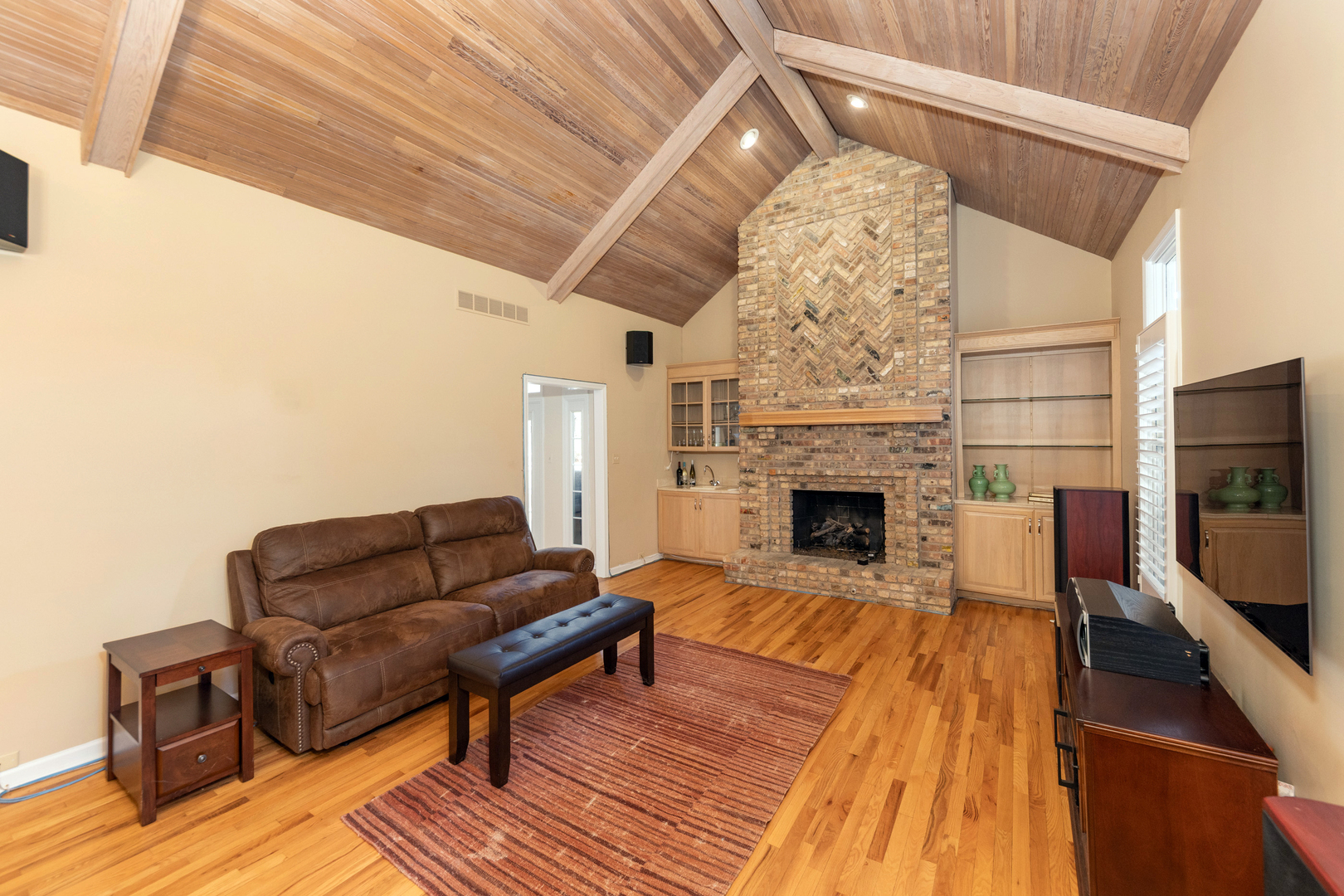 Gallery Image 15