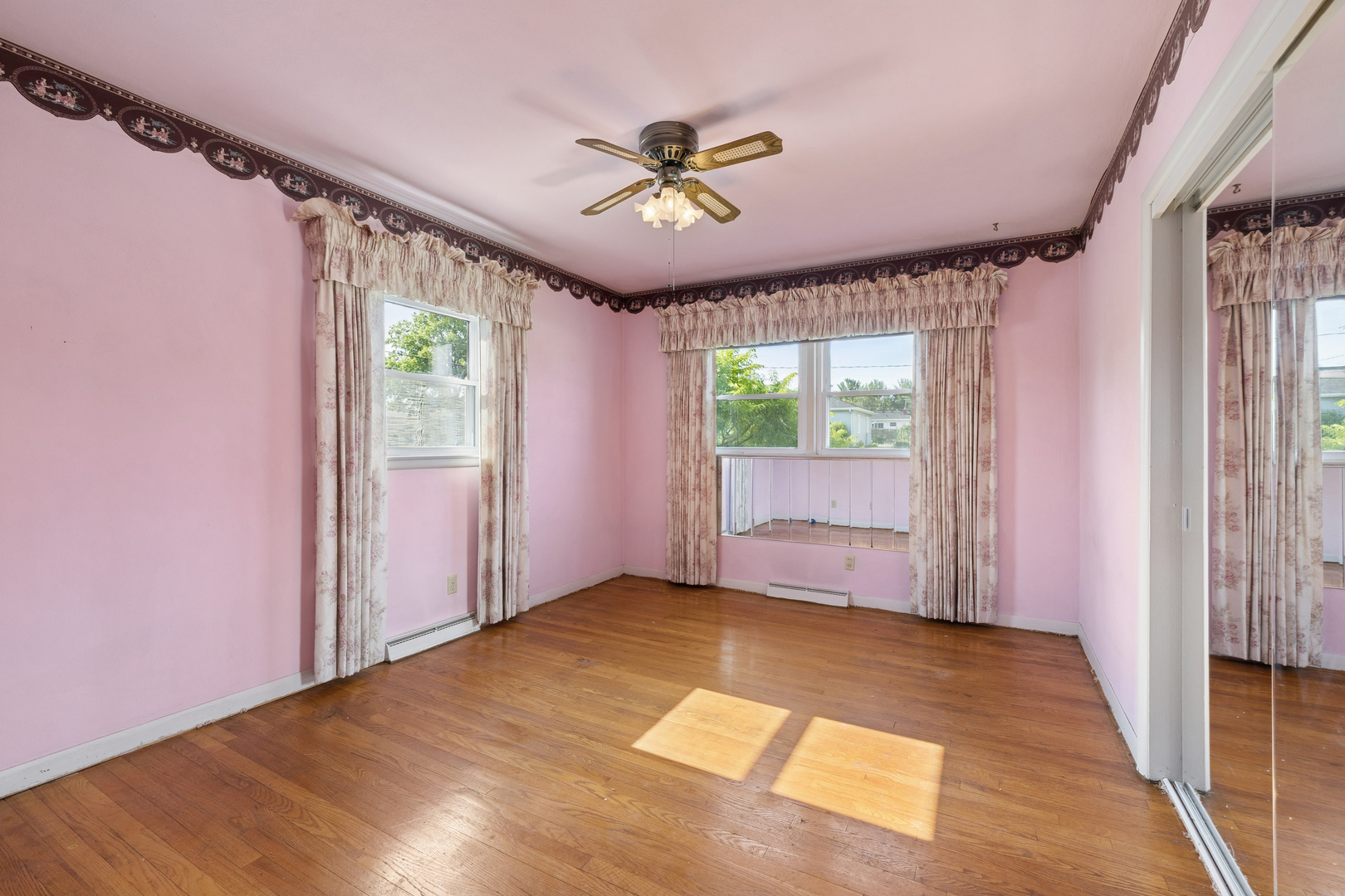 Gallery Image 15