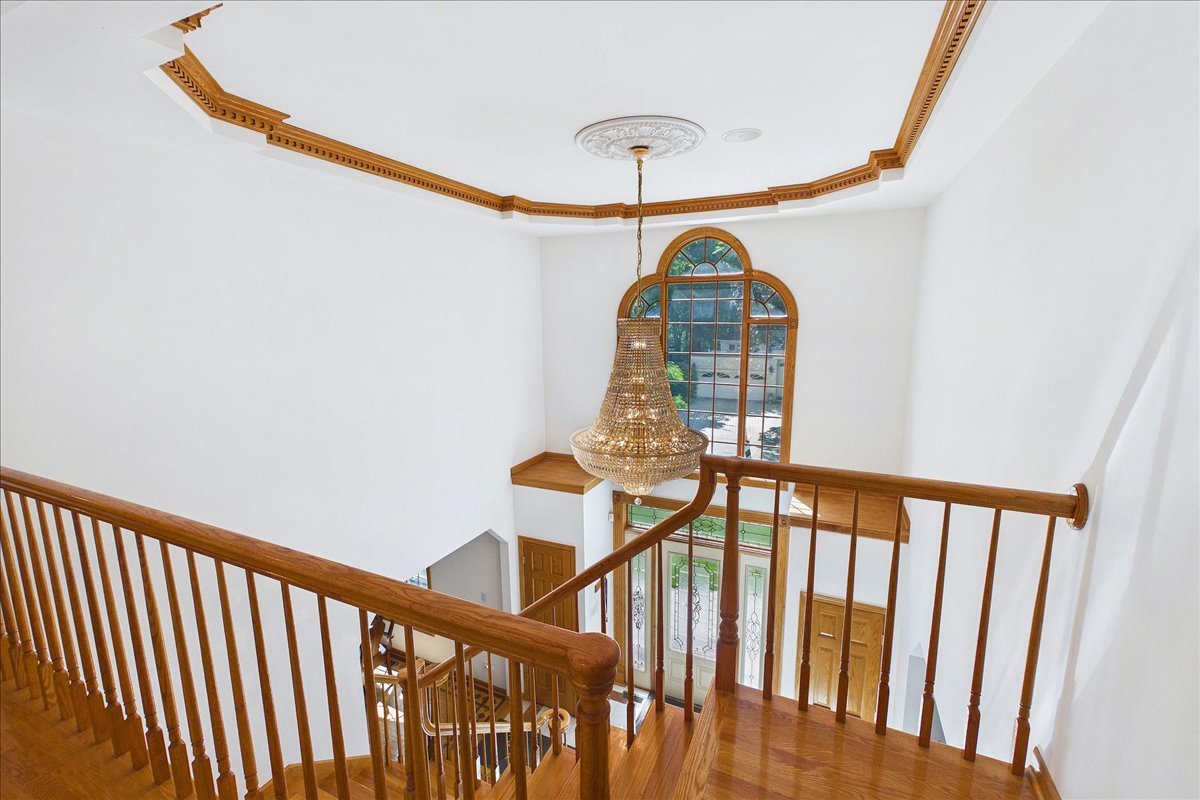 Gallery Image 16
