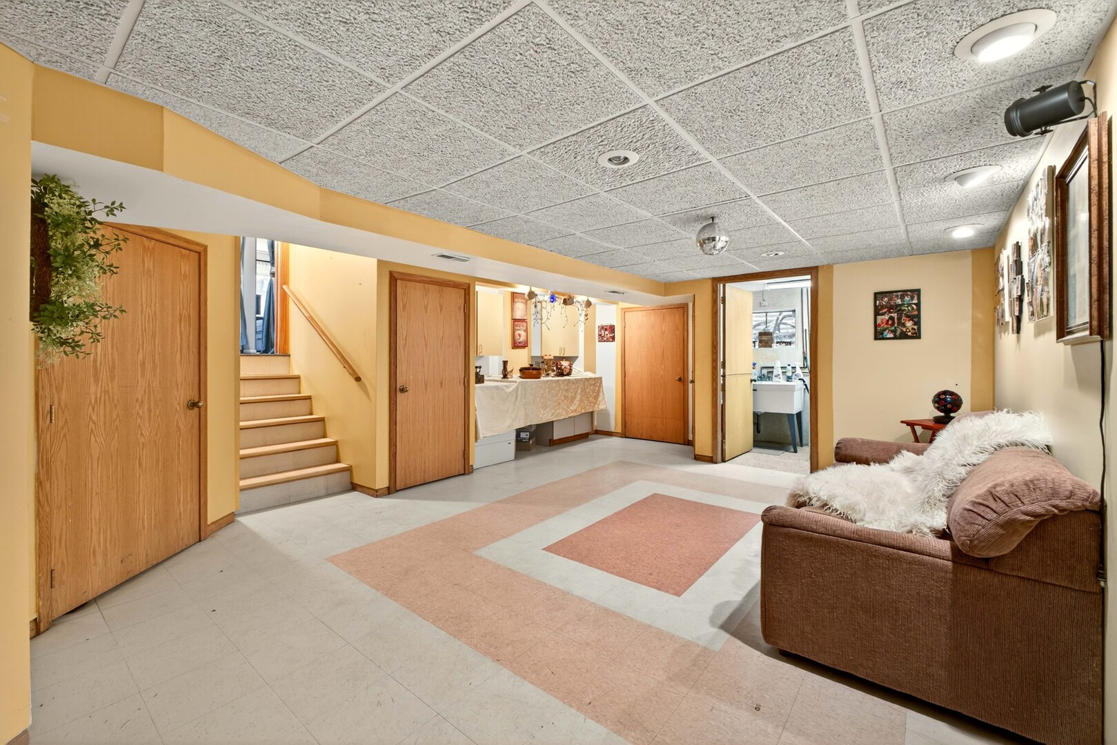 Gallery Image 38