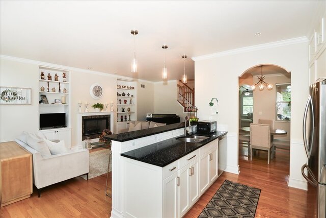 Gallery Image 17