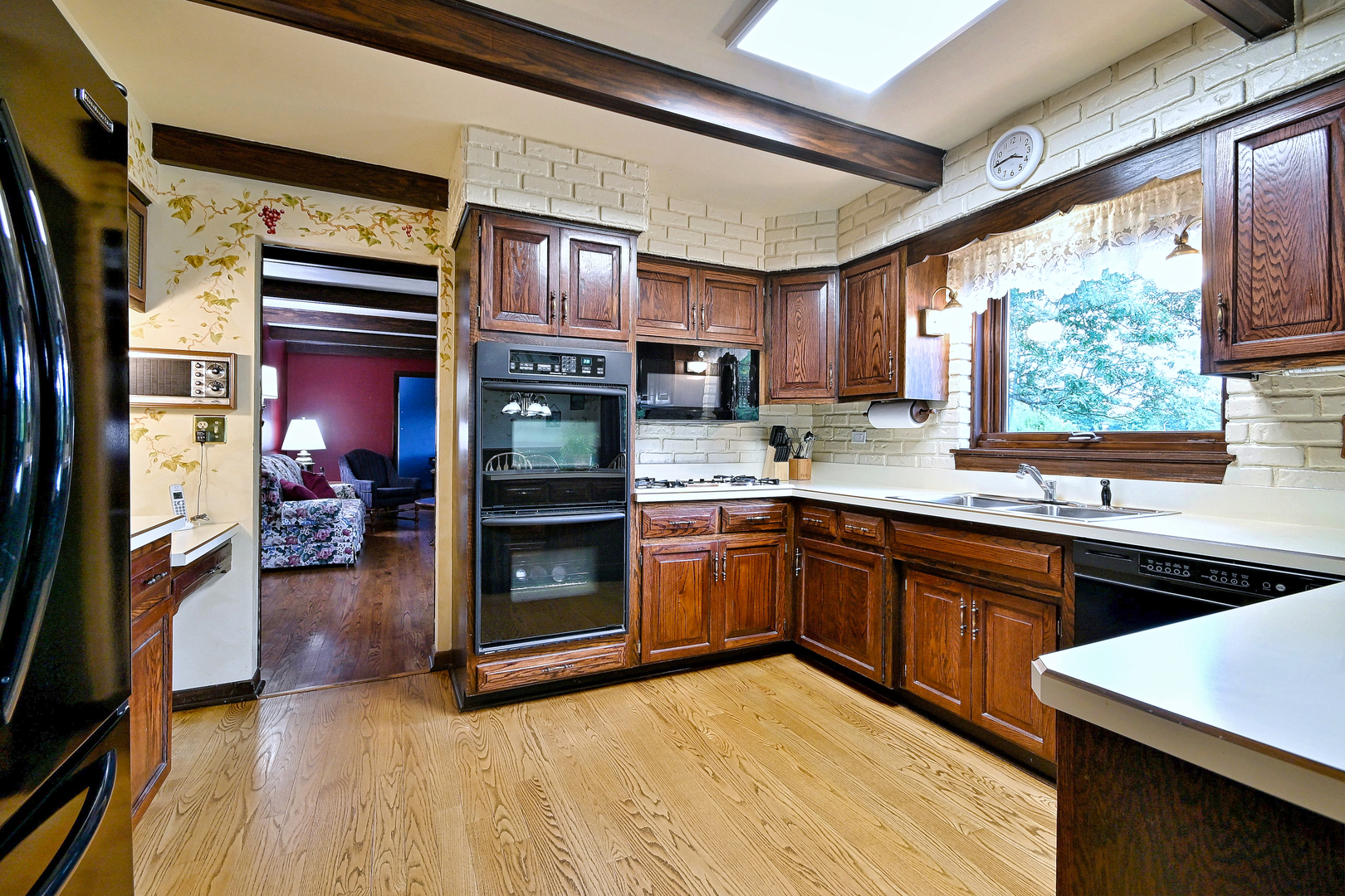 Gallery Image 13