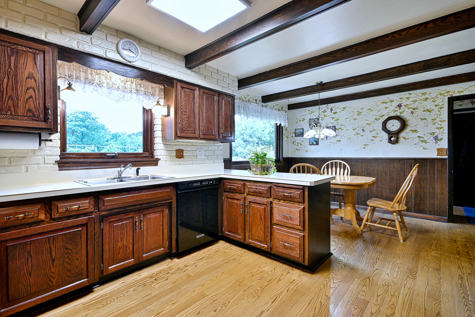 Gallery Image 11