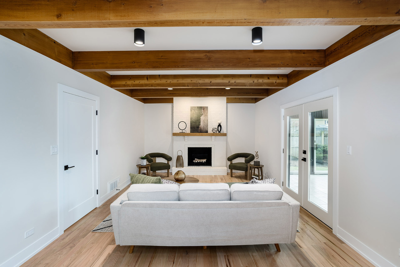 Gallery Image 15