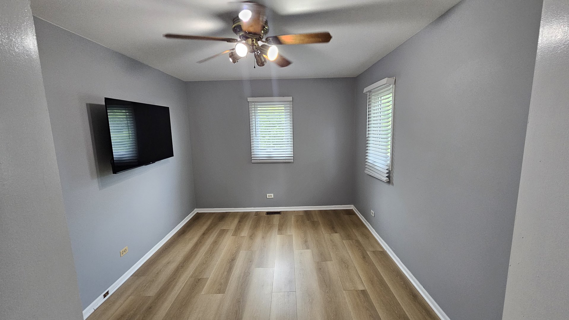Gallery Image 19