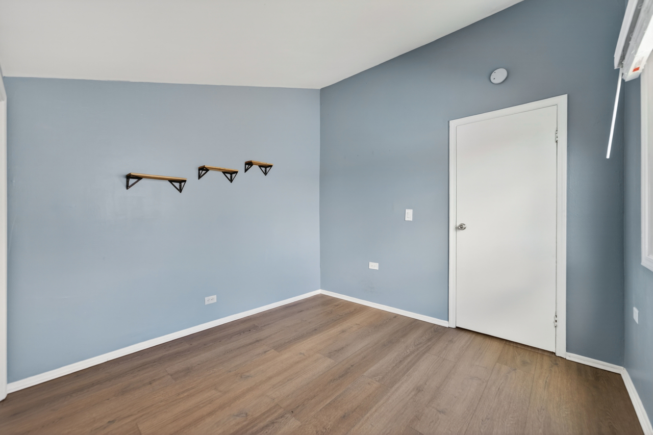 Gallery Image 19