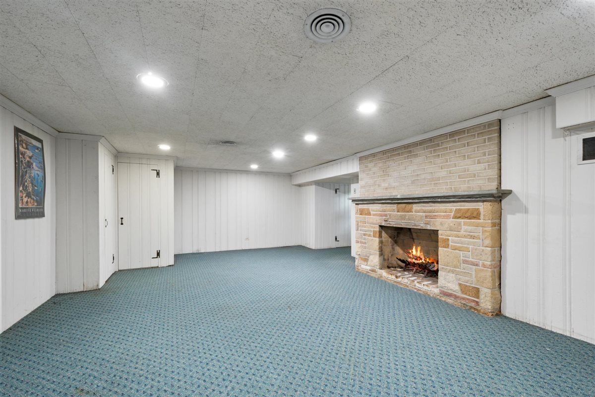Gallery Image 19