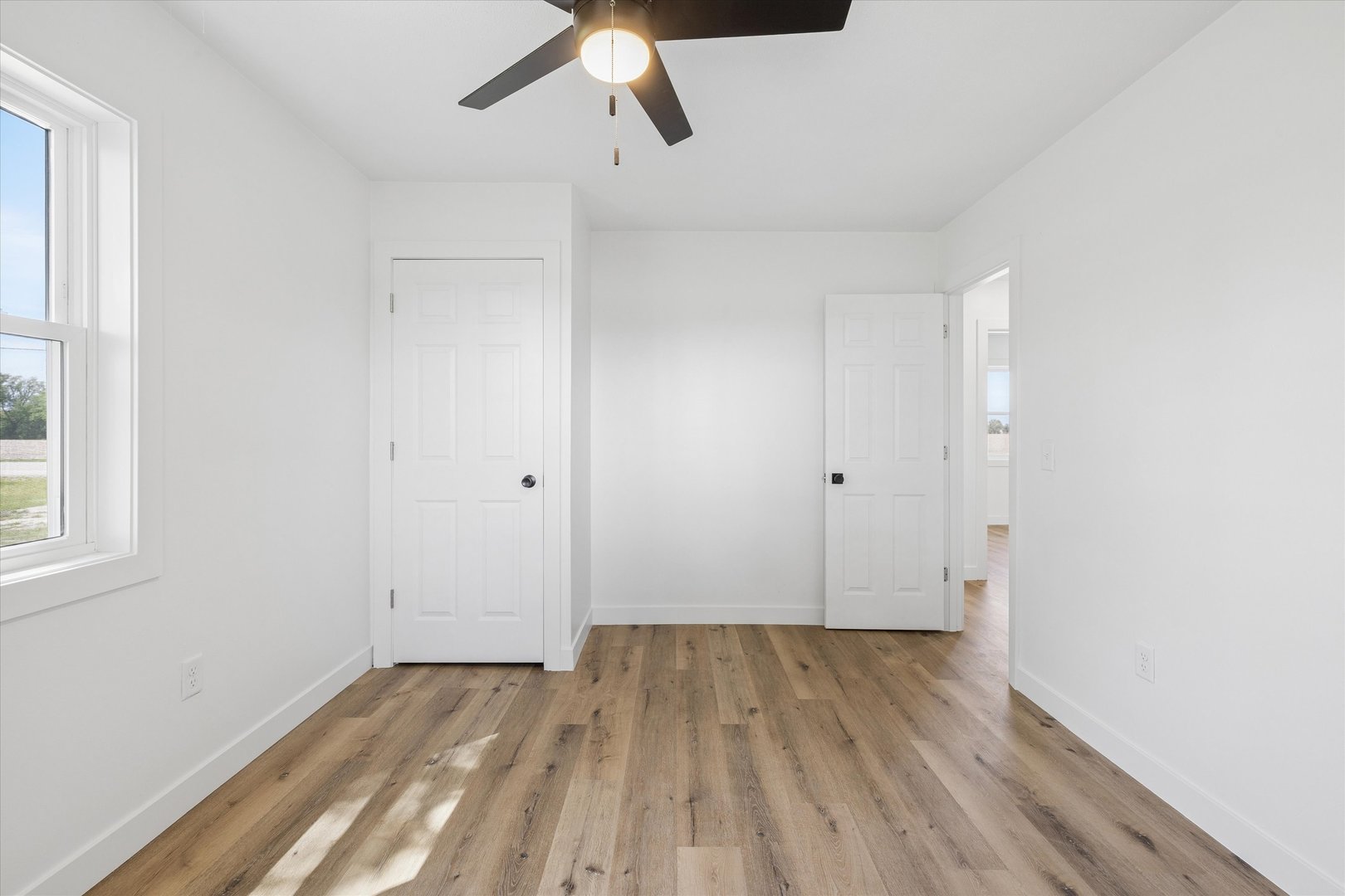 Gallery Image 18