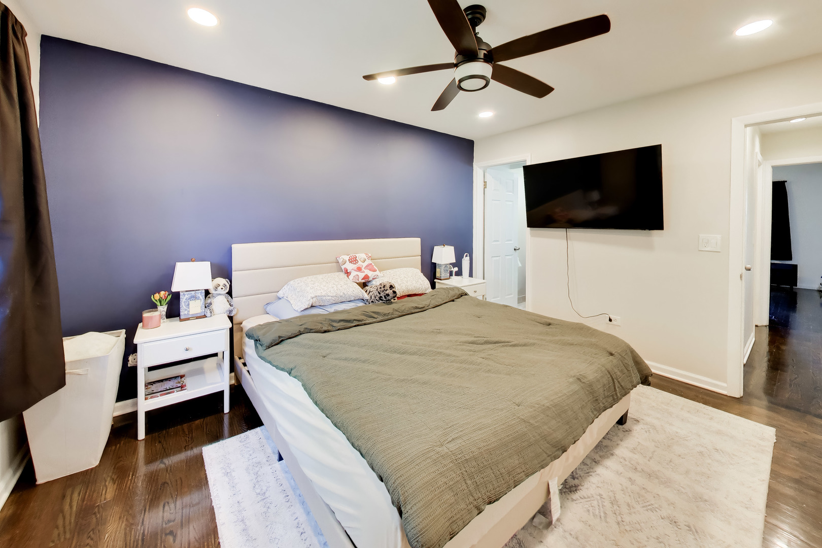 Gallery Image 13