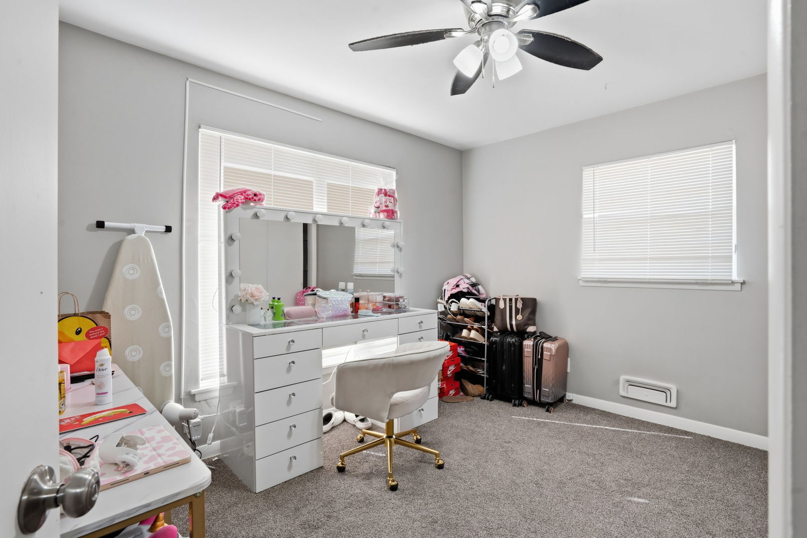 Gallery Image 12