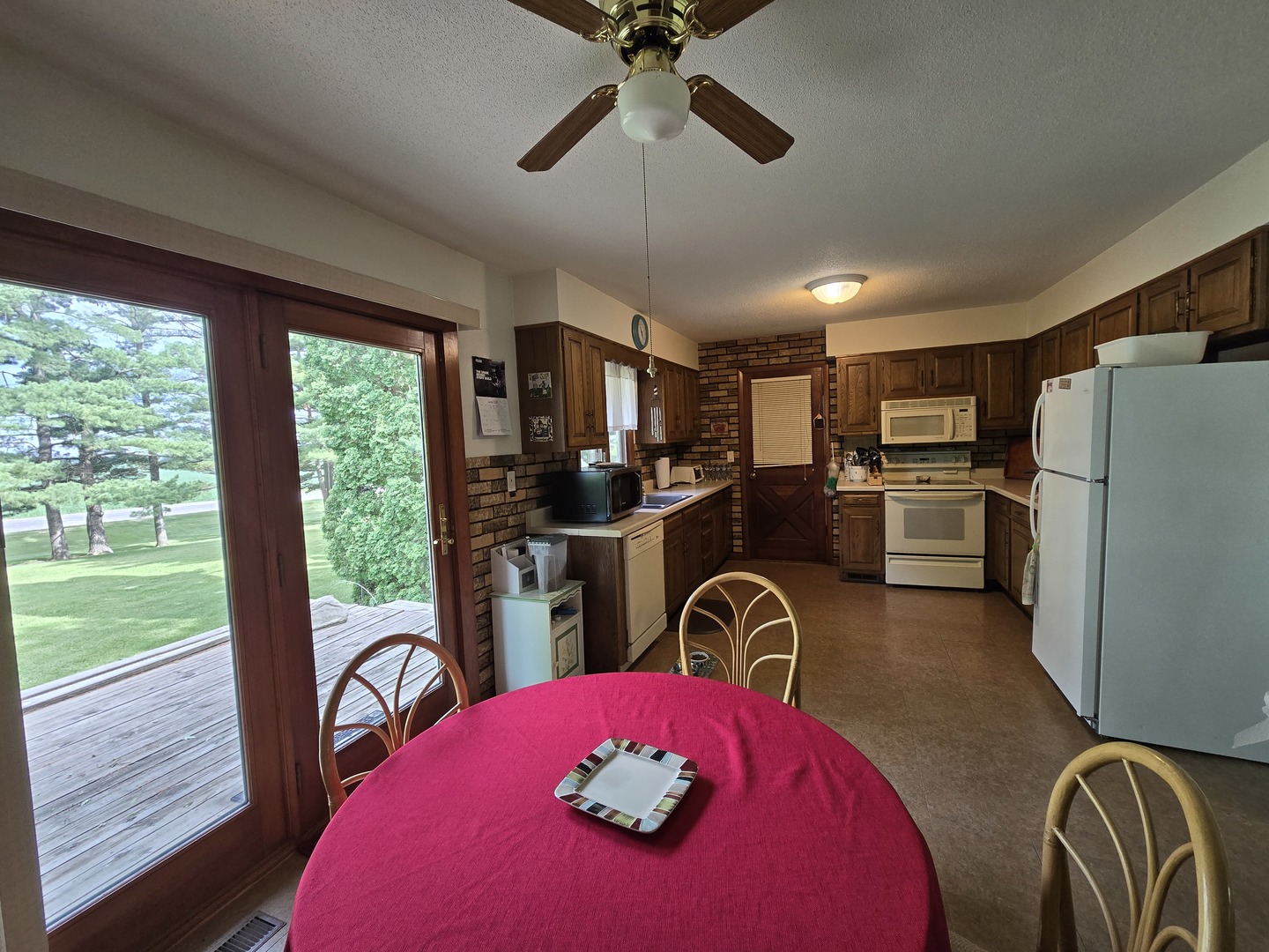 Gallery Image 14