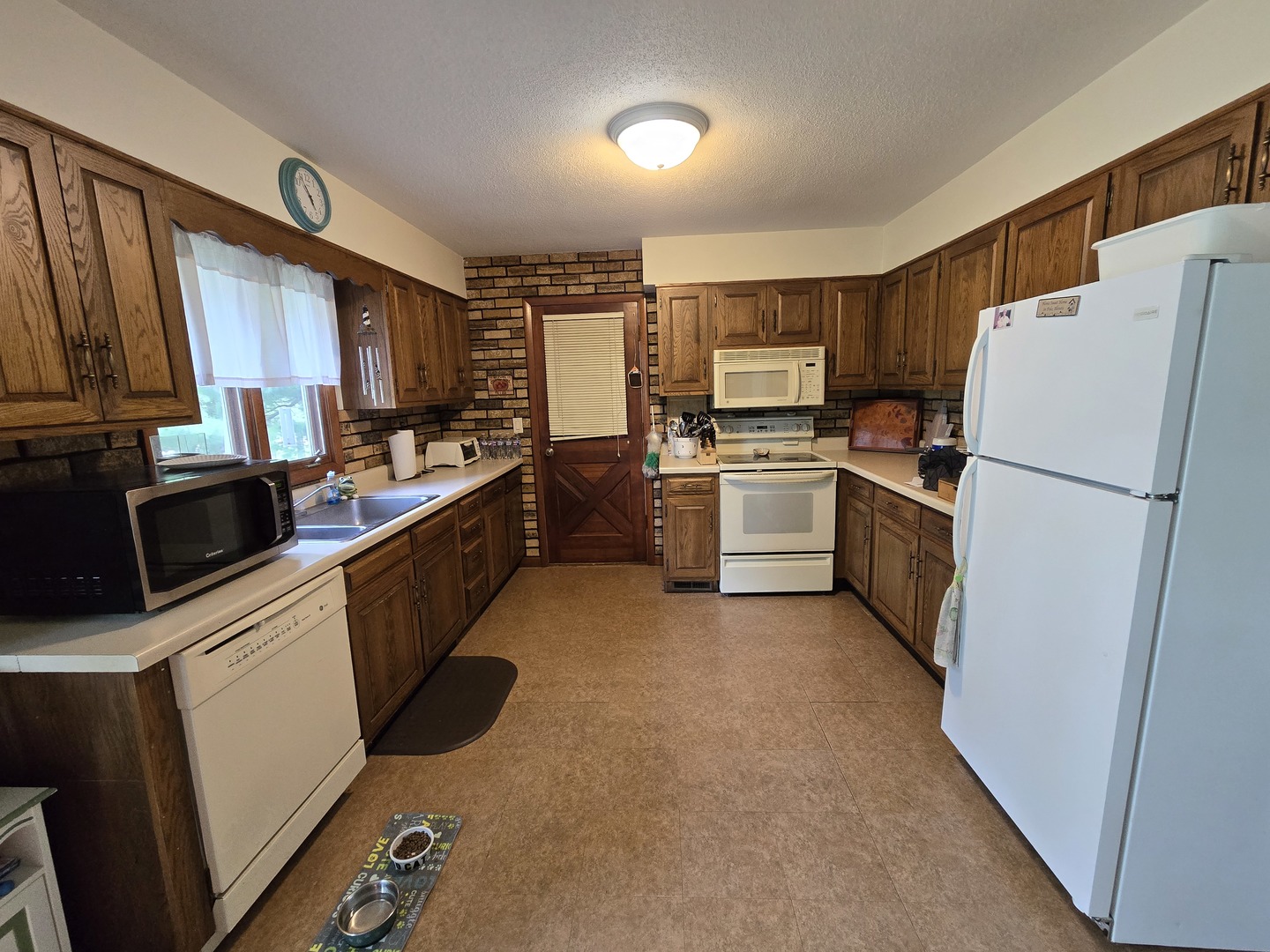 Gallery Image 16