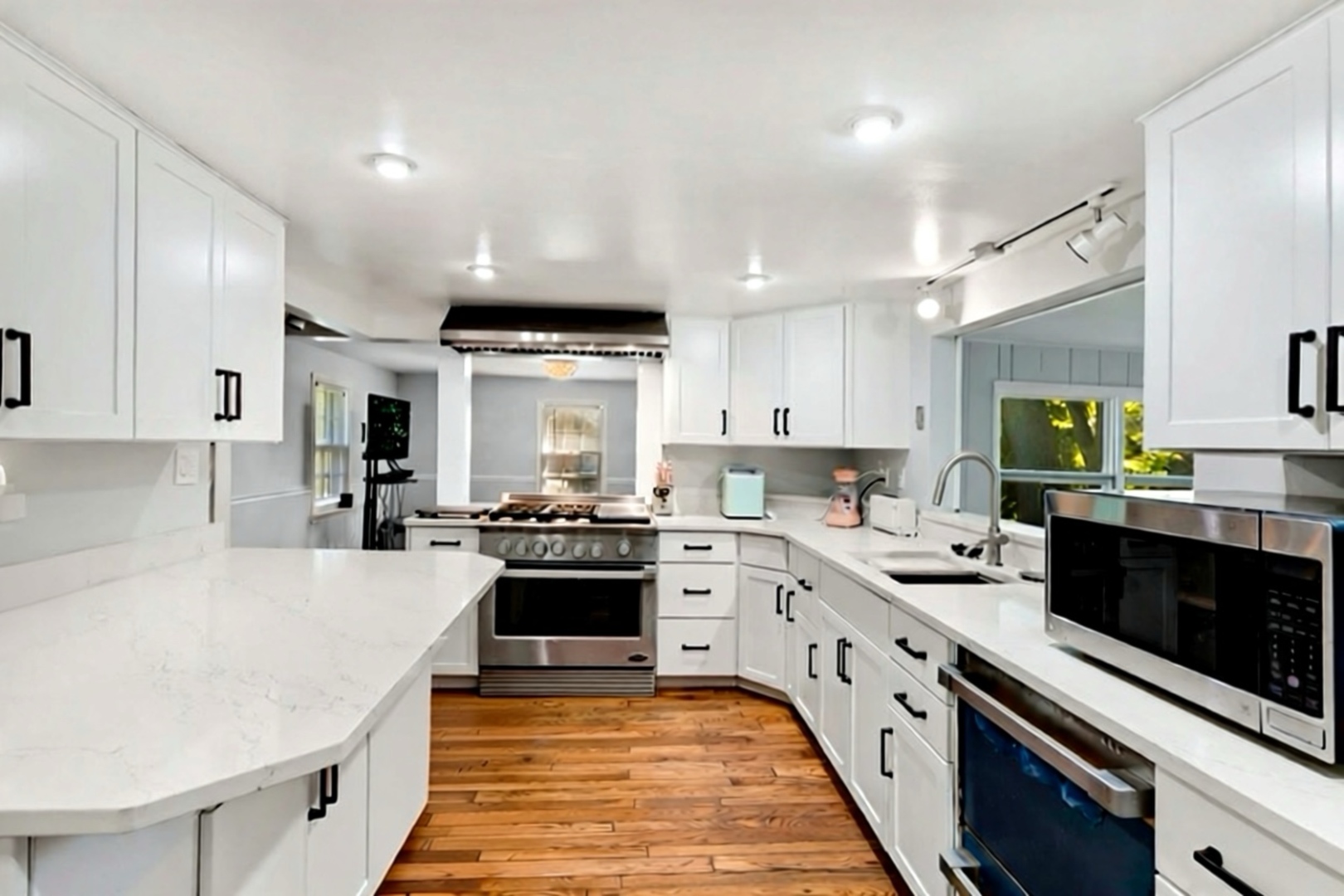 Gallery Image 7