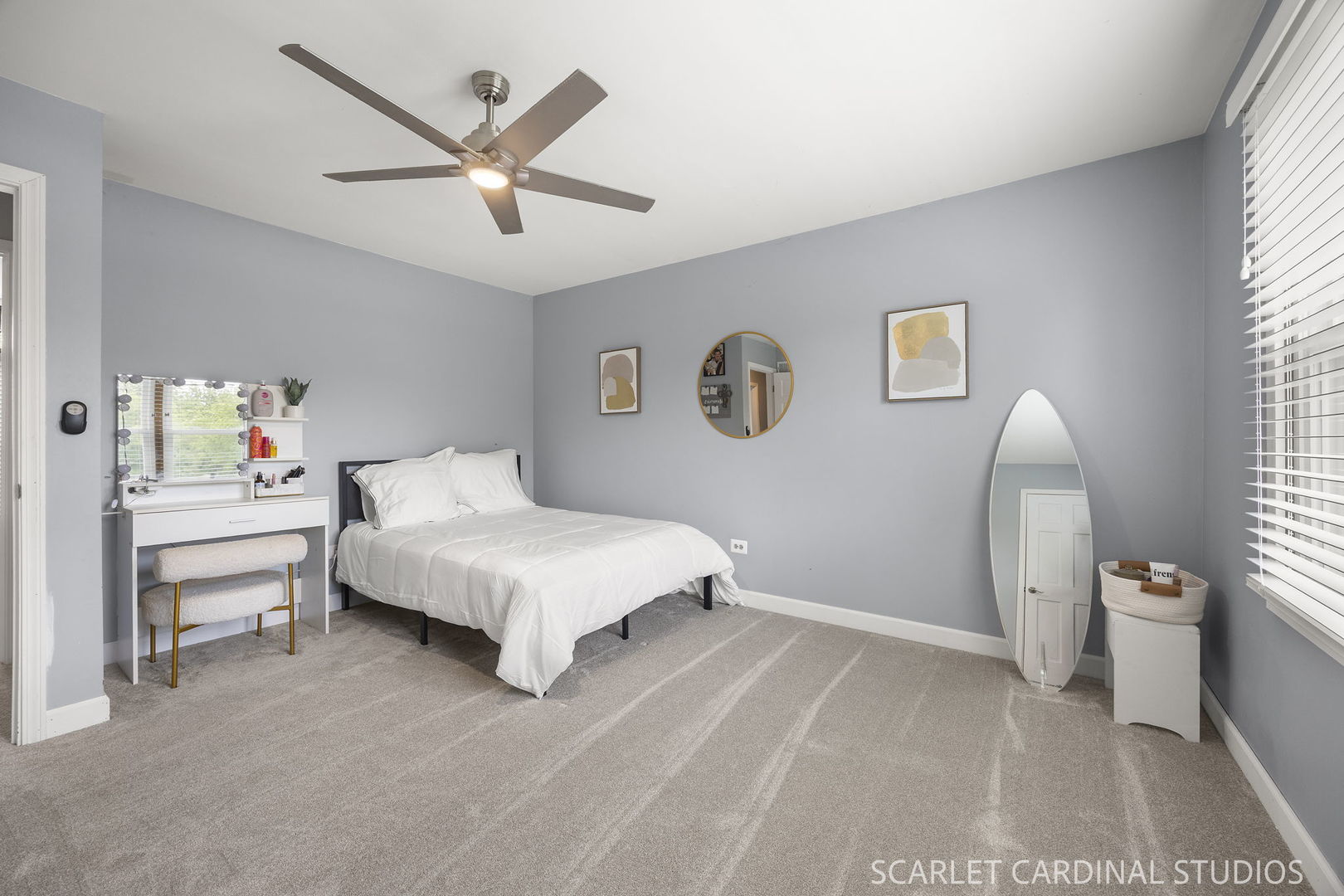 Gallery Image 16