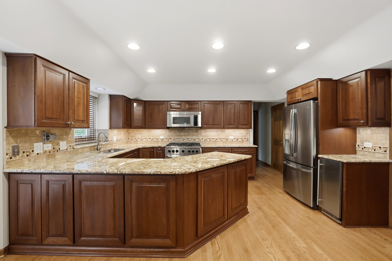 Gallery Image 9