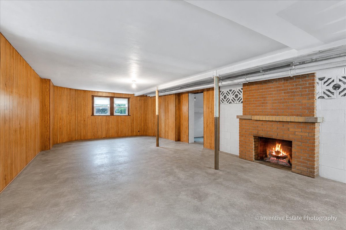 Gallery Image 15