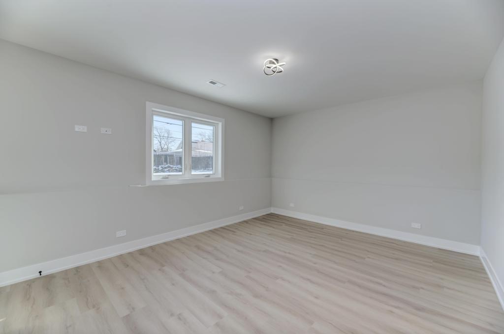 Gallery Image 53