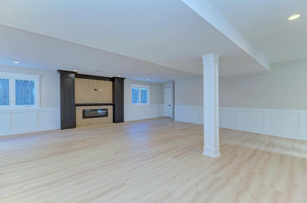 Gallery Image 50