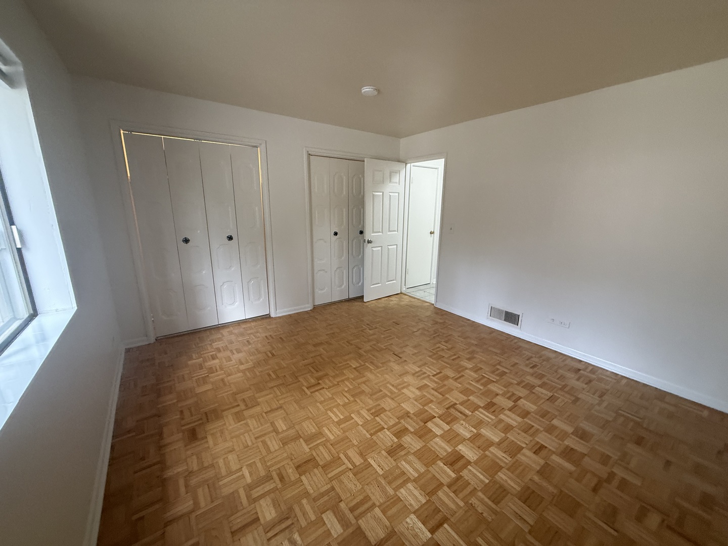 Gallery Image 19