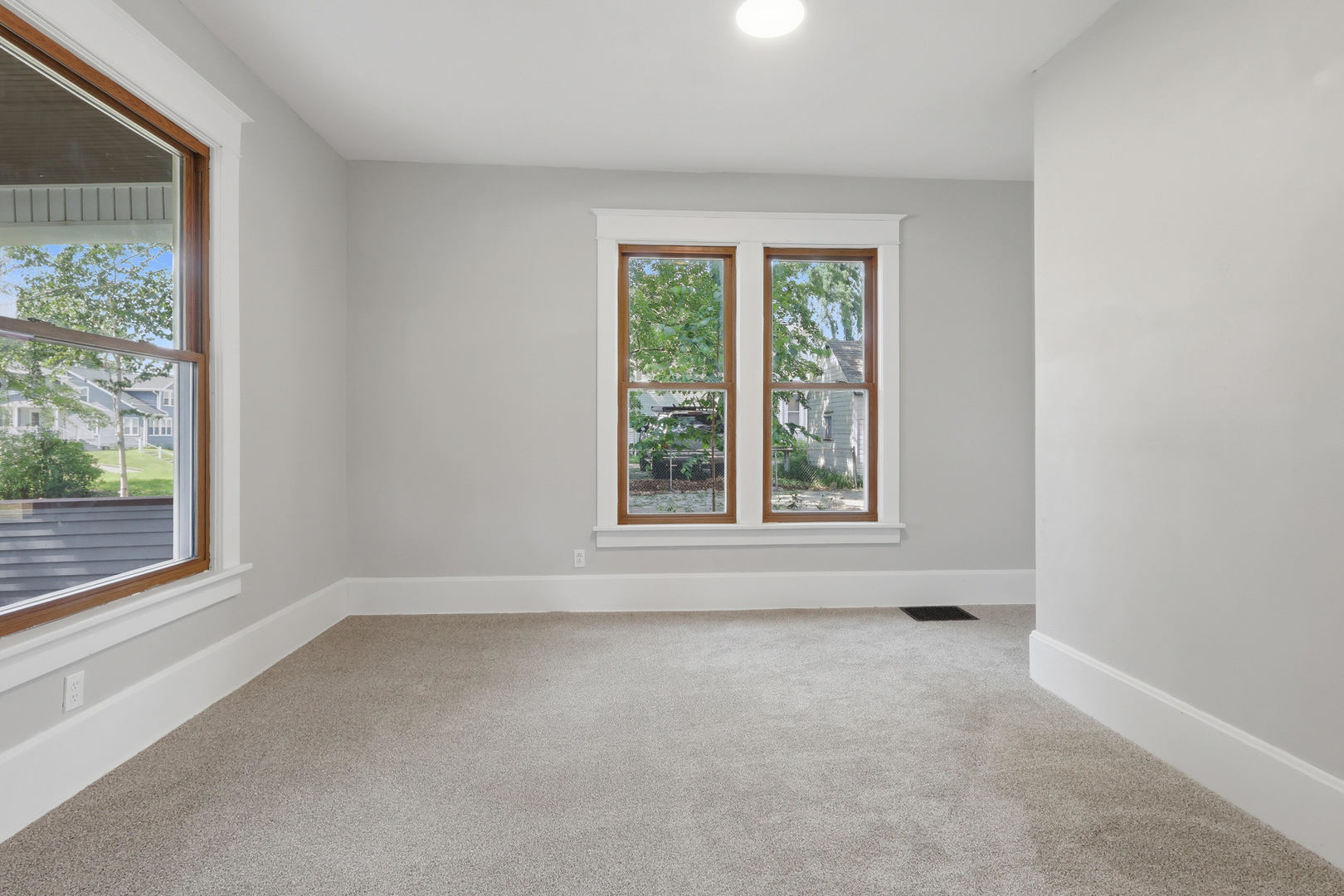 Gallery Image 19